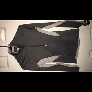 UNDER ARMOUR PULLOVER HALF ZIP JACKET